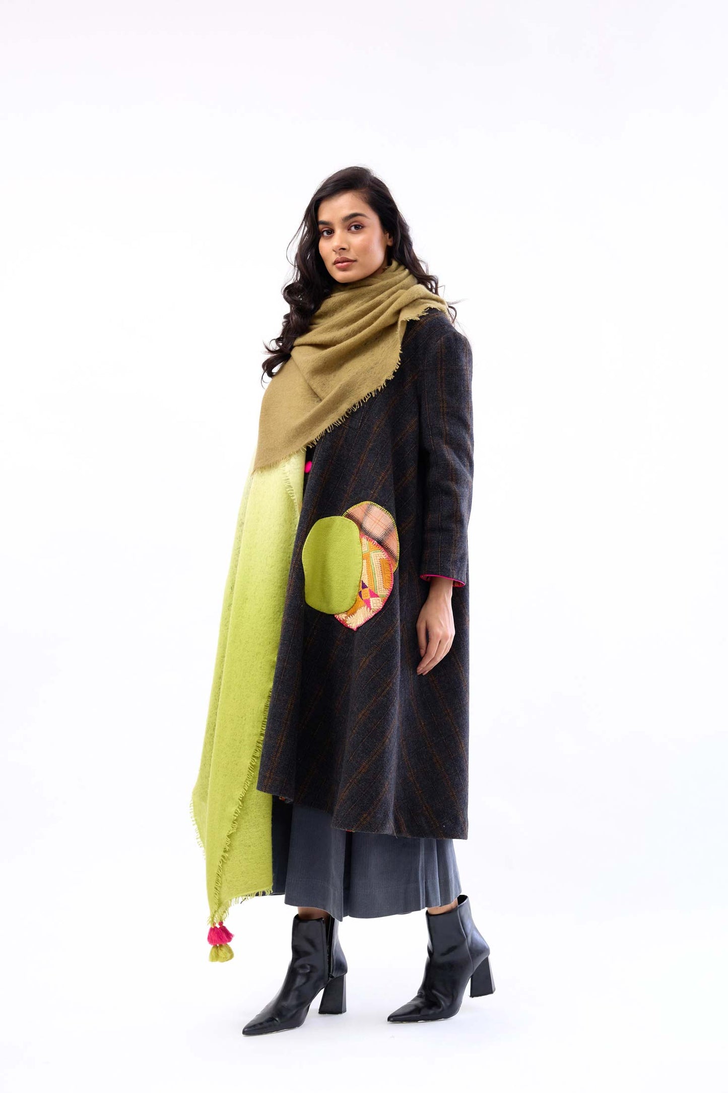 Mehri Kathai with lime green