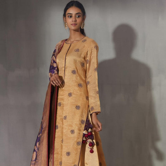 Cream lehenga with Banarasi dupatta Joda