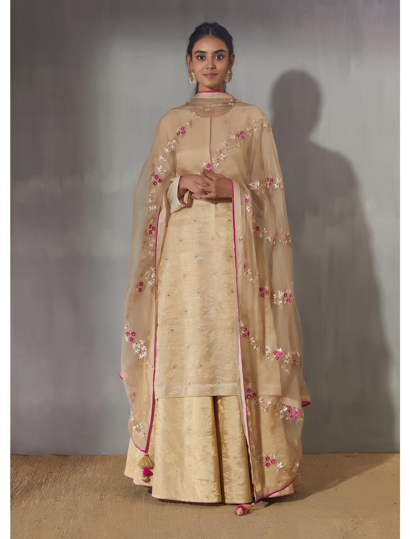 Cream Chadi work lehenga Joda