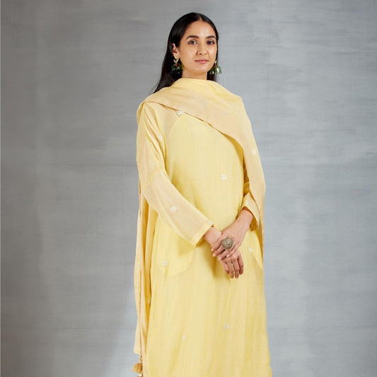 Dhakai joda in Lemon